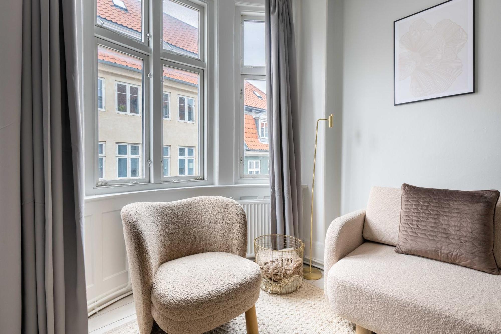 Super Central 2Br Apartment In Old Town Копенхаген Екстериор снимка